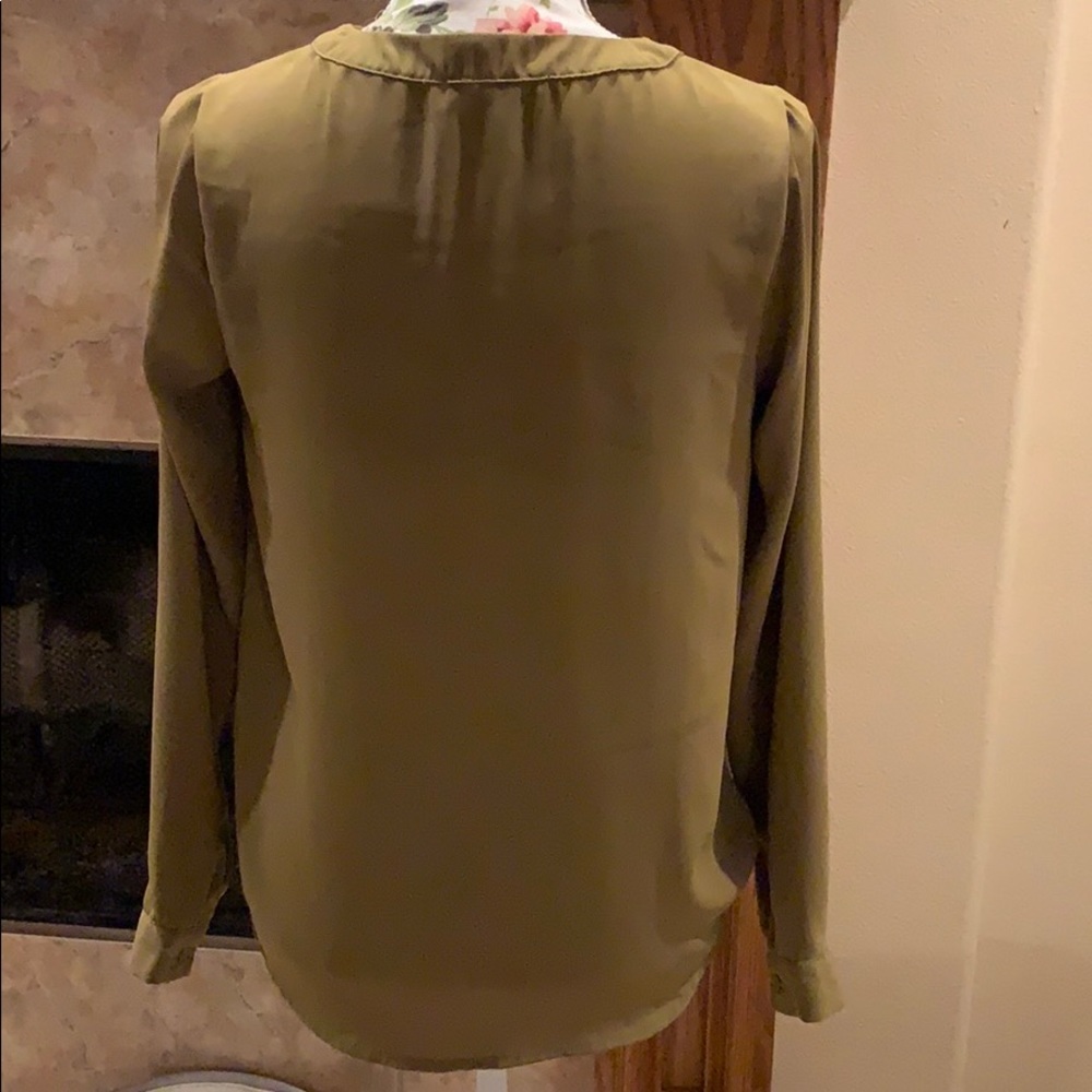 Forever 21 blouse - Picture 4 of 4